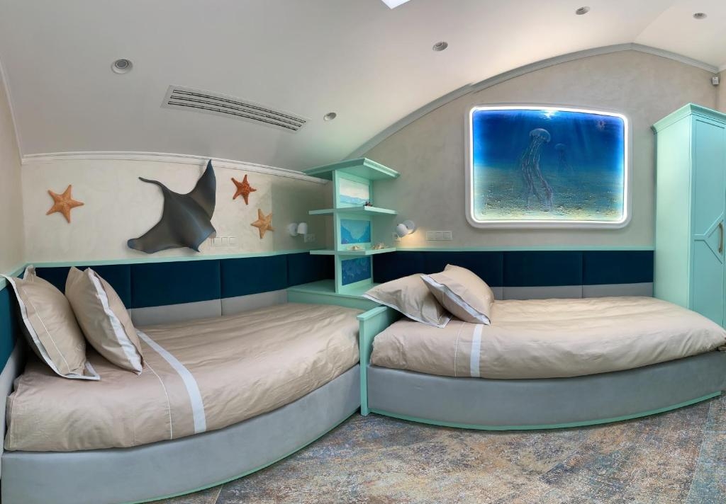 УКР Номер люкс 7