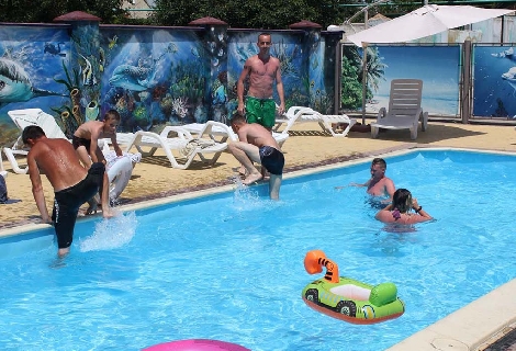 Бассейн