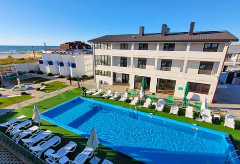 Weekend Family Hotel