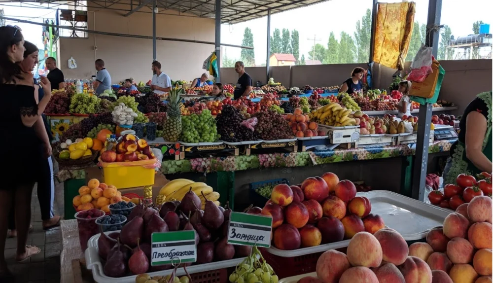 Лиманский рынок в Затоке